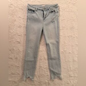 Cello Women’s Size 11 High Rise Distressed Skinny Jeans Light Wash Step Hem